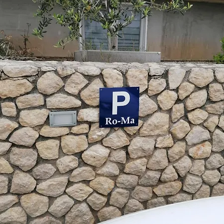 Ro-ma *